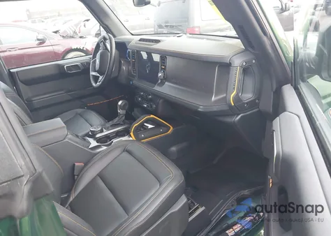 2024 Ford Bronco Badlands z USA, uszkodzony, nr VIN 1FMEE9BP9RLA92268